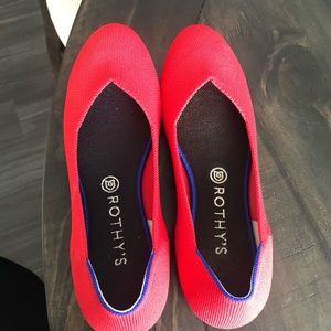 Rothys cherry flats Sz 10